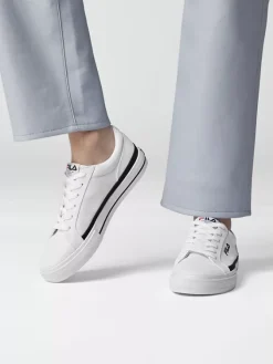 FILA Sneaker